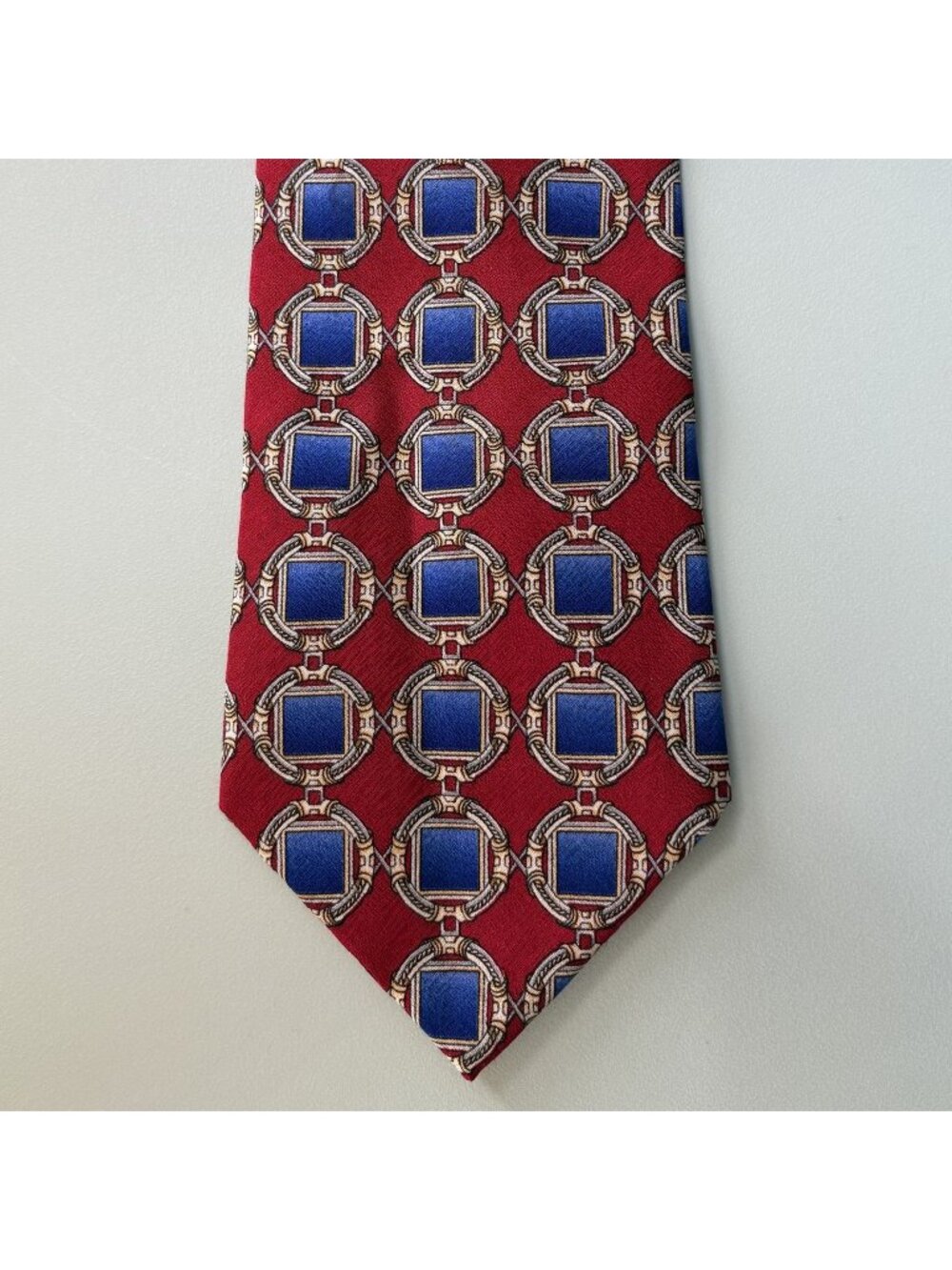 Christian Dior Cravate 100% Silk Wide Tie 4" Red Blue Geometric Medallion Office